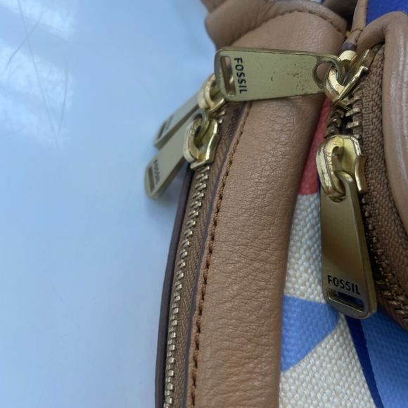 Fossil Floral print Cowhide Leather Crossbody - Picture 8 of 9